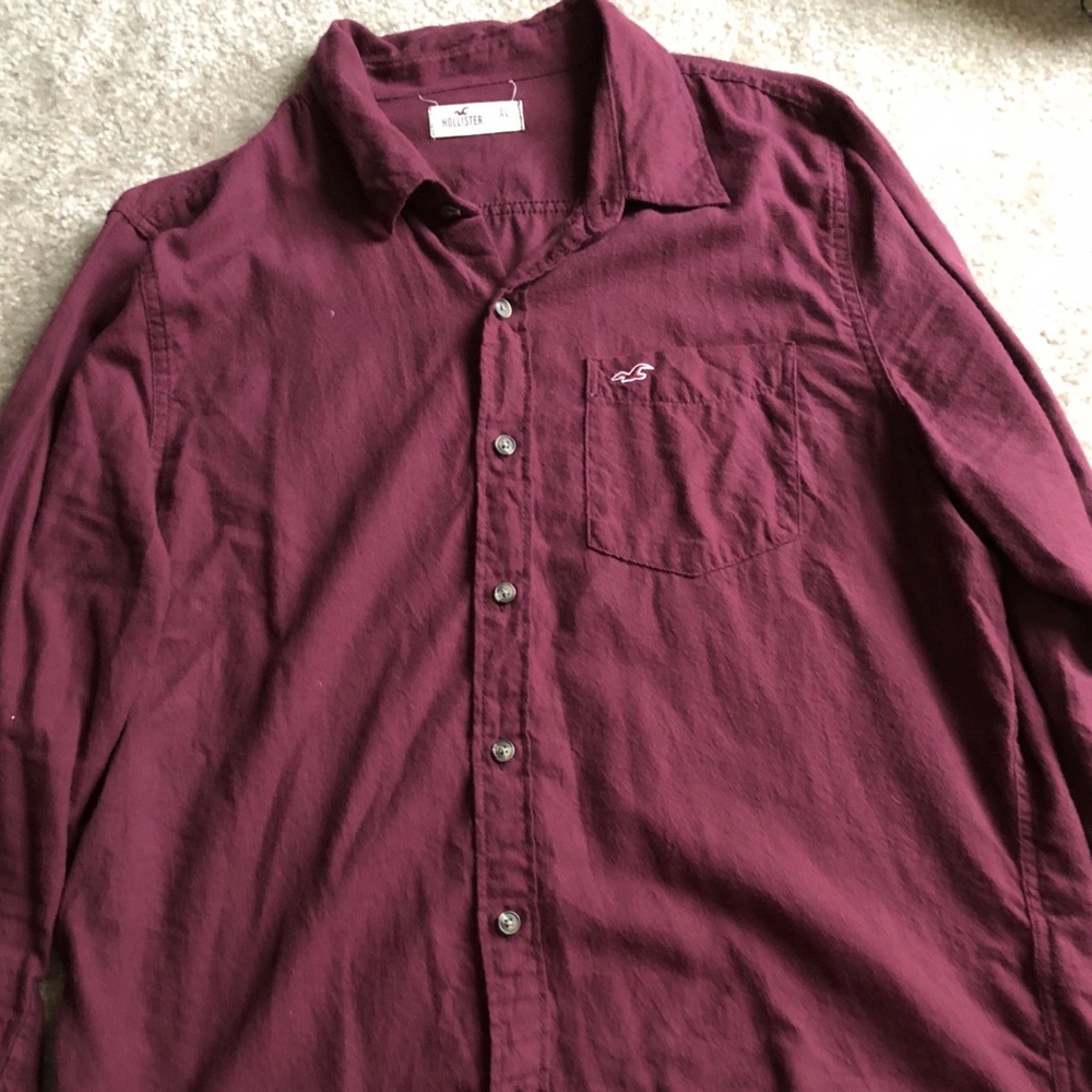 Men’s Hollister Maroon Button Down
